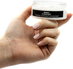 Davines OI Absolute Beautifying Conditioner by Davines for Unisex - 2.53 oz Conditioner, 75 ml
