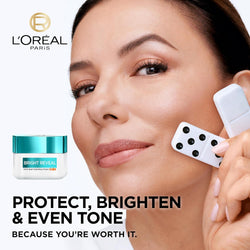 L’Oréal Paris Bright Reveal, Niacinamide, Dark Spot Hydrating Day Cream, Protects, Brightens and Evens Skin Tone, SPF 15, 50ml