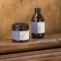 Davines Alchemic Conditioner Silver (For Natural & Coloured Hair) 250ml/8.45oz