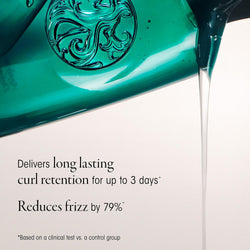 Oribe Curl Gloss Hydration & Hold - Lightweight Glossy Gel Defines Curls & Waves, Adds Shine & Instantly Reduces Frizz - Soft, Natural Finish - For Wavy & Curly Hair - 5.9 oz